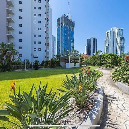 Broadbeach Travel Inn Apartments Gold Coast Buitenkant foto