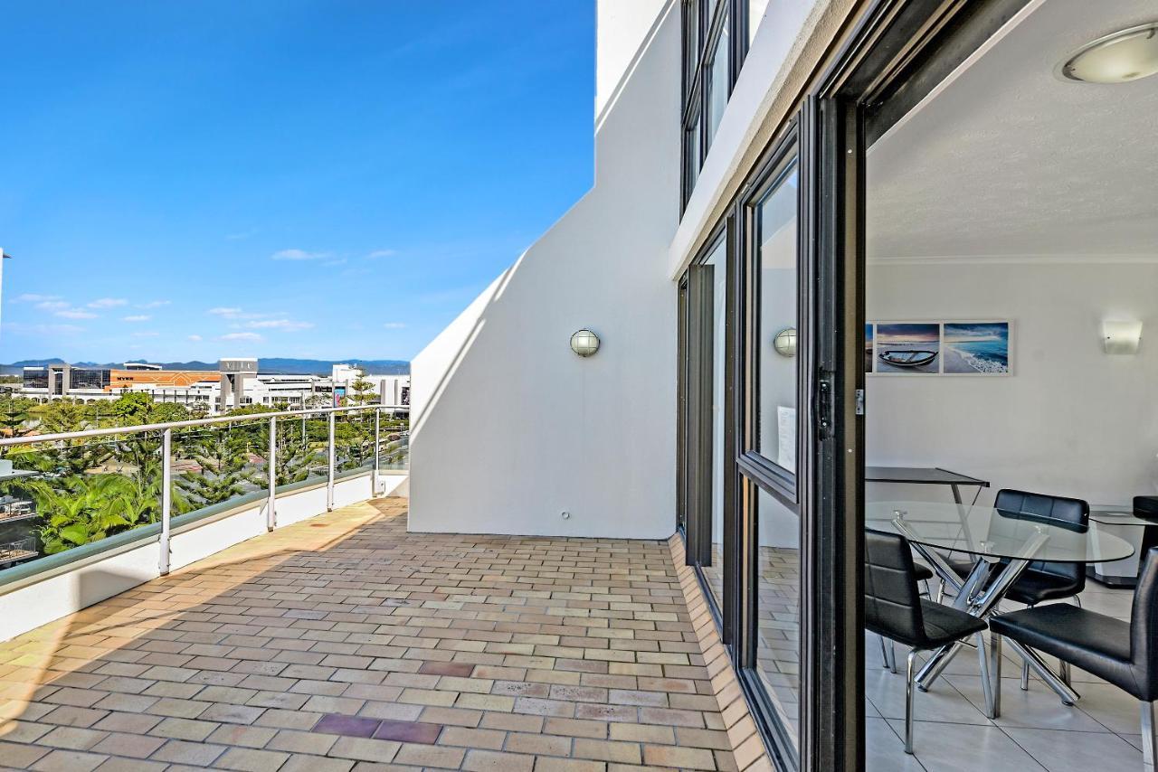 Broadbeach Travel Inn Apartments Gold Coast Buitenkant foto