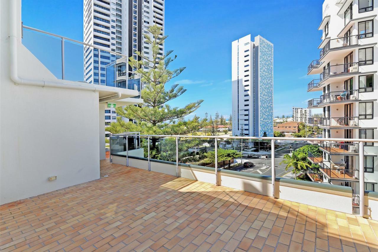 Broadbeach Travel Inn Apartments Gold Coast Buitenkant foto